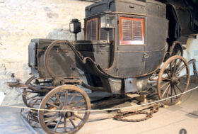 Attacchi: Rarissimo e magnifico, è ricomparso il Coupé-dormeuse di Binder della città di Saumur